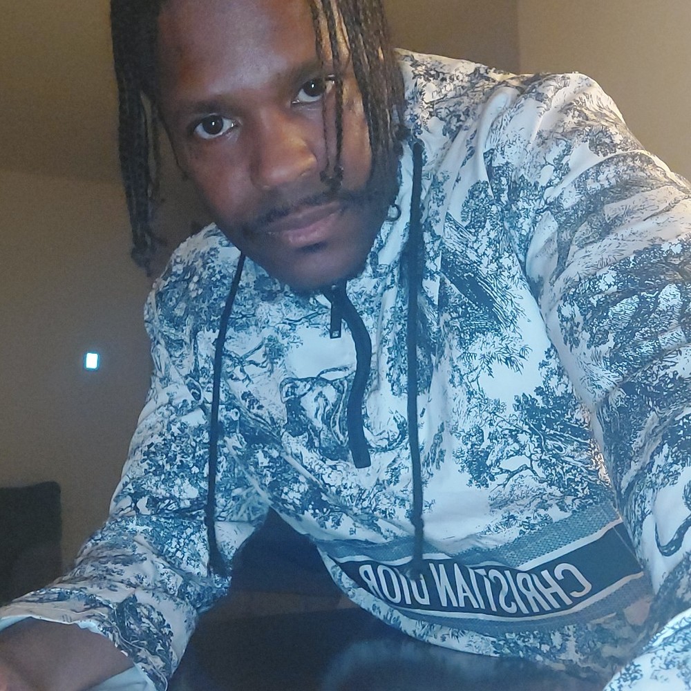 Meet your Posher, Shareef